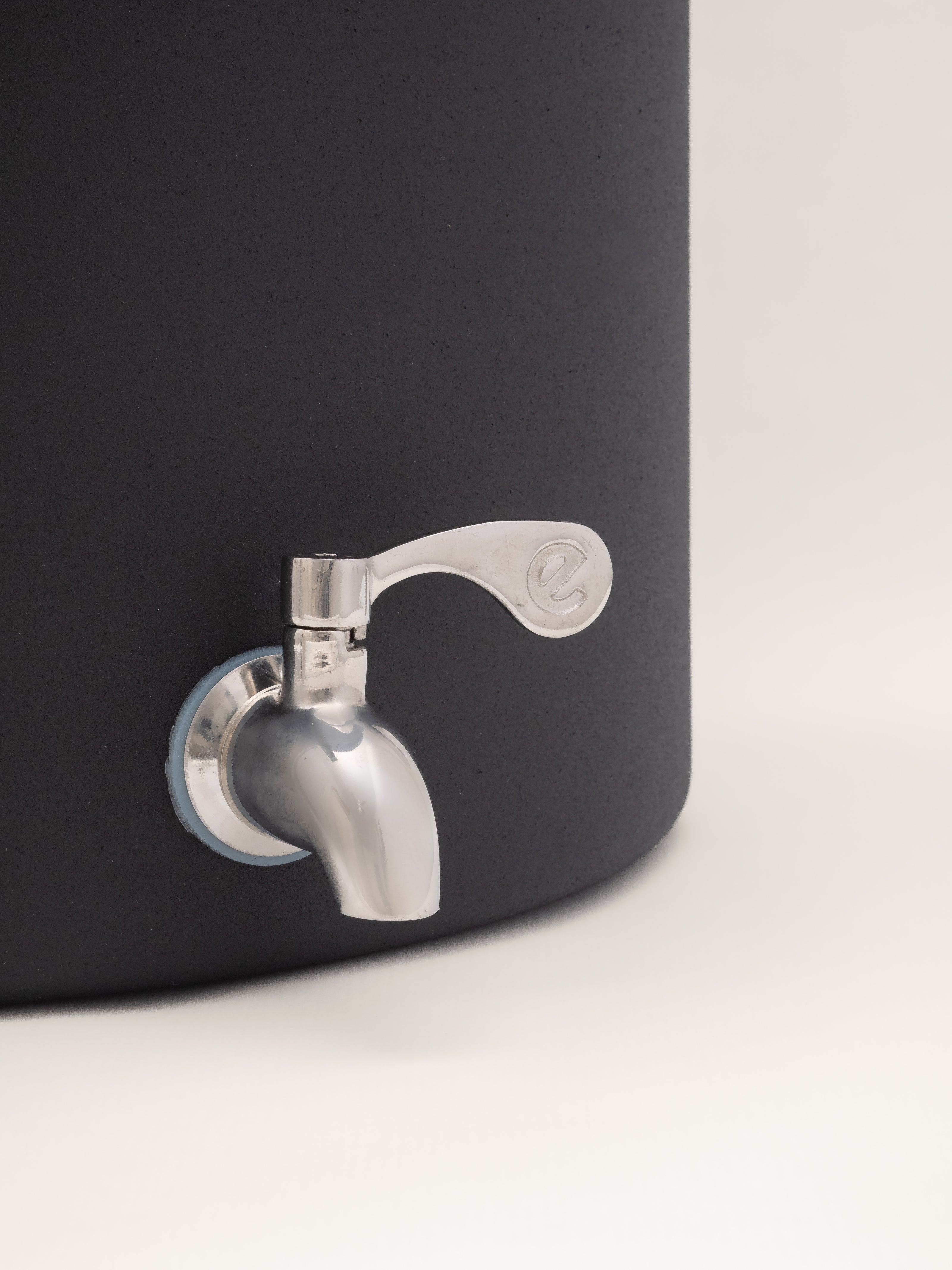 Ecofiltro Wasserfilter 20L - Schwarz matt